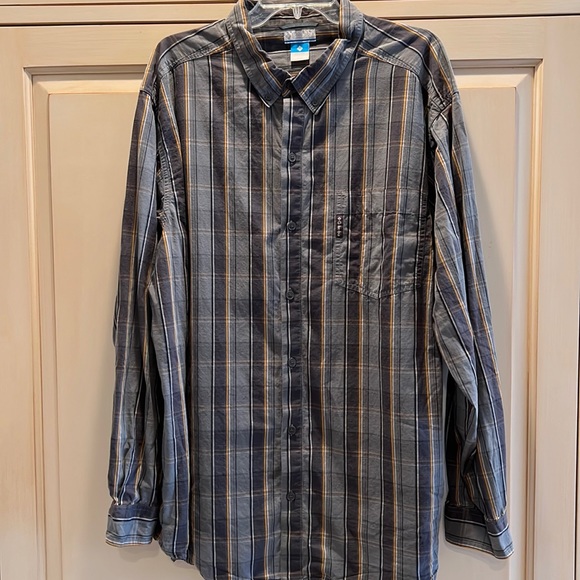 Columbia sportswear long sleeve button down shirt like new size XXL - Picture 1 of 7